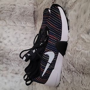 Nike Ashin Modern SE